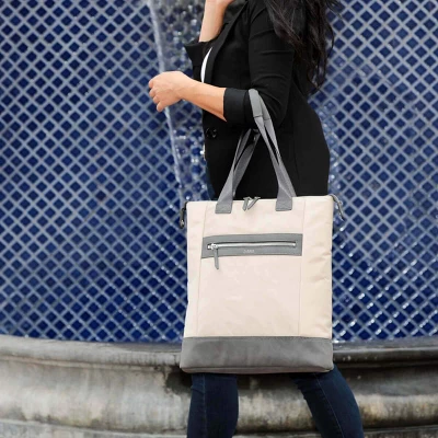 Targus 15 Inch Newport North-South Tote Tan