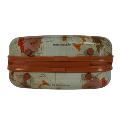 World Traveler Europe 4-Piece Spinner Luggage Set With TSA Lock - Image 7