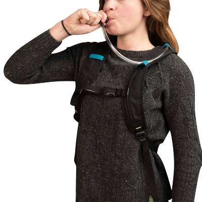 Sierra Designs Bear Peak 13L Hydration Pack - Black - Image 3